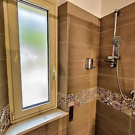 Etnapartment 3 * Giardini Naxos