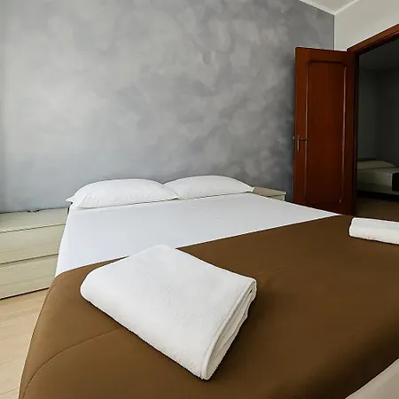 Etnapartment 3 Apartman *